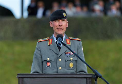 brigadegeneral frank gräfe|Ehemaliger Neuburger Kommodore ist in。